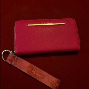 Steve Madden Pink Wallet with Wristlef